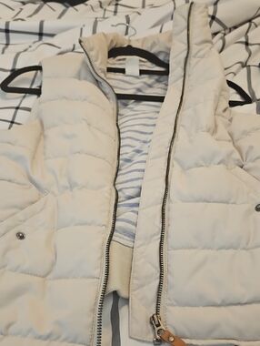 Light Cream Quilted Puffer Vest By H& M